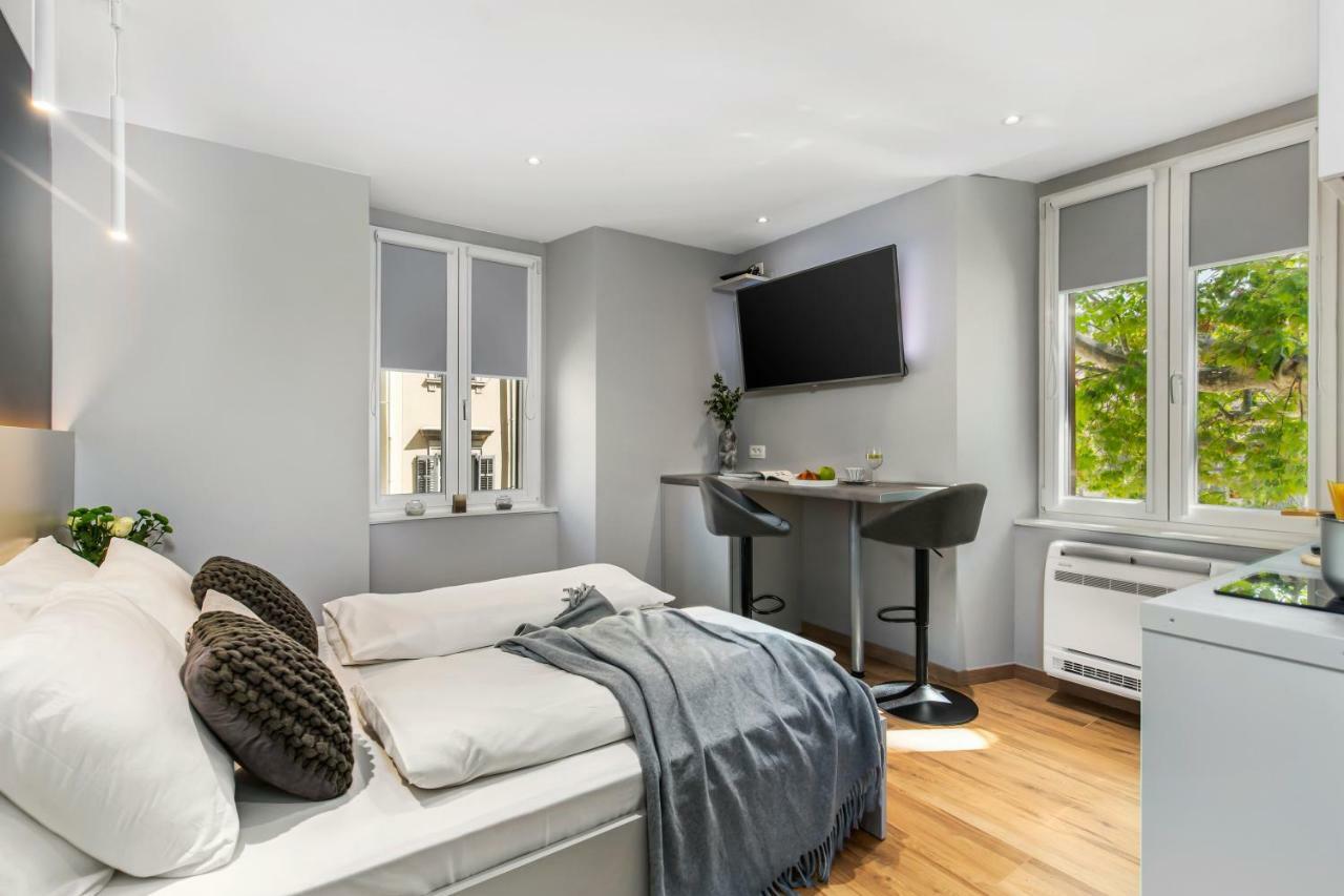 Incenter Apartments Рийека Екстериор снимка